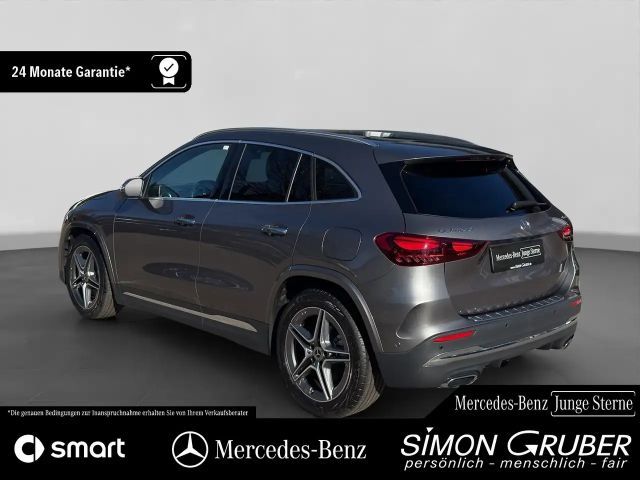 Mercedes-Benz GLA 250 4MATIC AMG Line