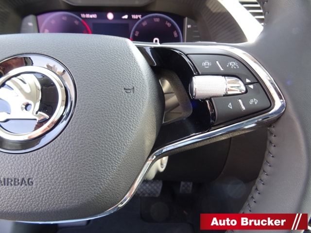 Skoda Superb 2.0 TDI Combi