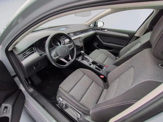 Volkswagen Passat 2.0 TDI Business DSG Variant