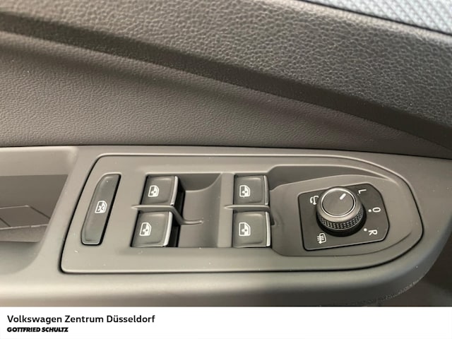 Volkswagen Golf 2.0 TDI DSG Life Variant