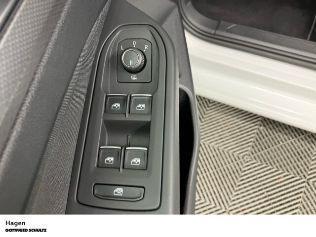 Volkswagen Golf 1.5 TSI Golf VIII