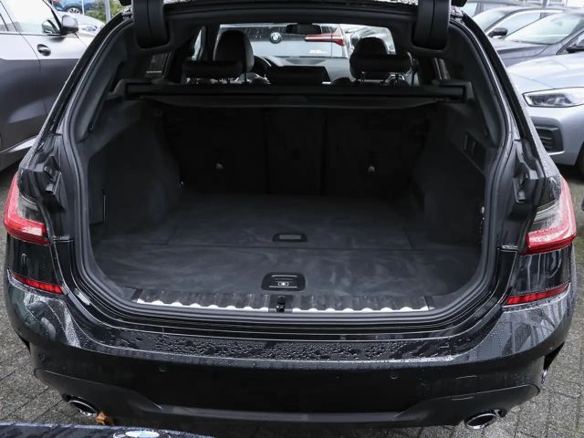 BMW 320 320i M-Sport Touring