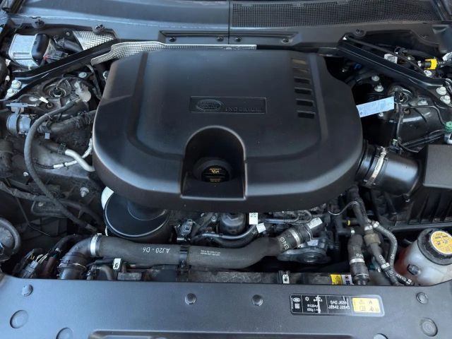 Land Rover Defender 90