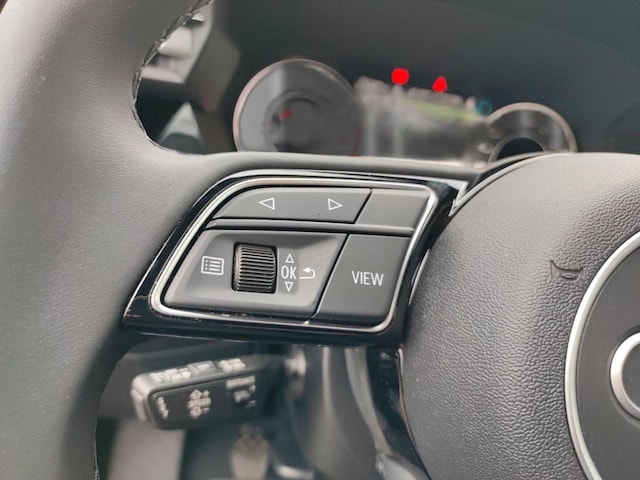 Audi A3 30 TFSI Sedan