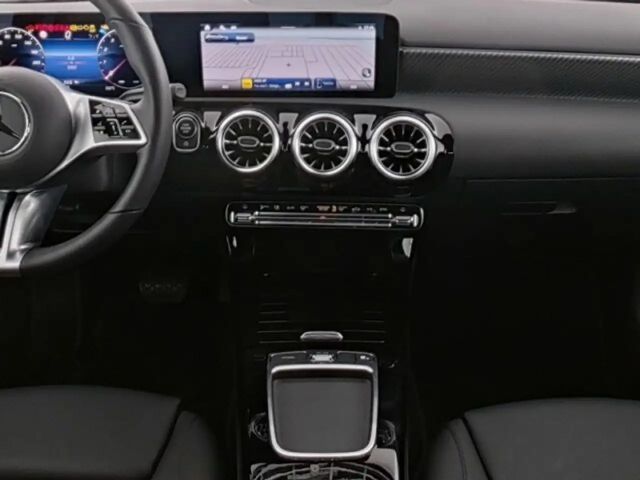 Mercedes-Benz A 220 4MATIC Progressive