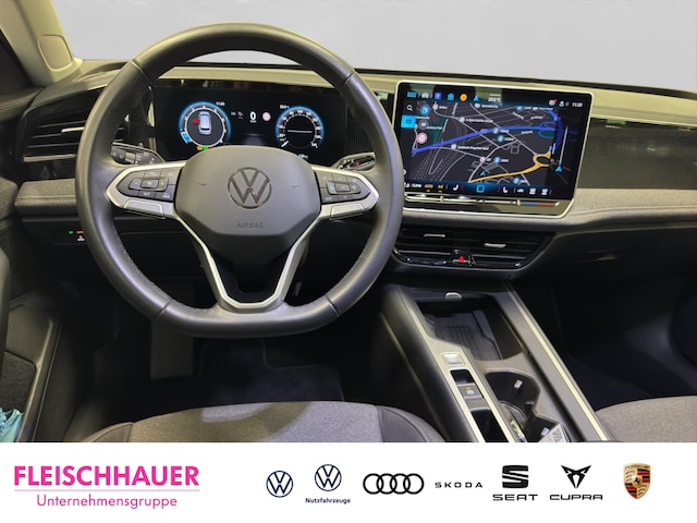 Volkswagen Passat 1.5 eTSI DSG