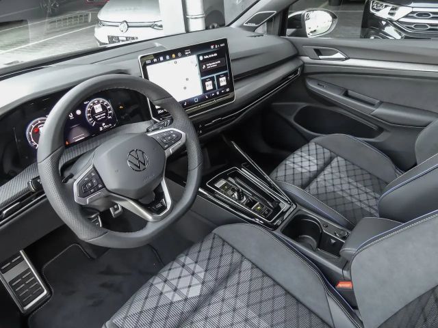 Volkswagen Golf 1.5 eTSI R-Line