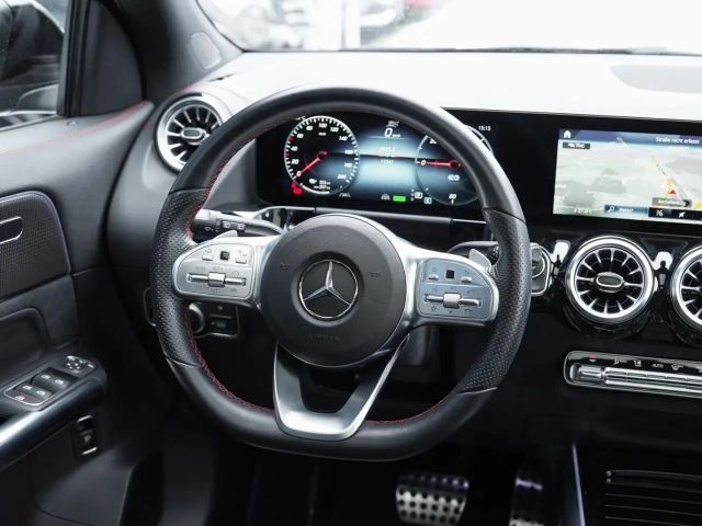 Mercedes-Benz EQA 350 4MATIC AMG Line