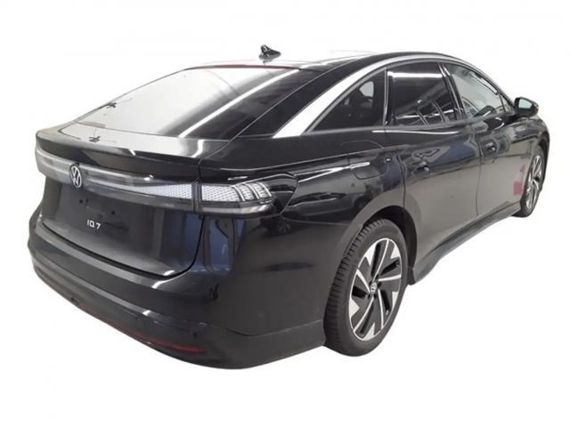 Volkswagen ID.7 IQ.Drive Pro