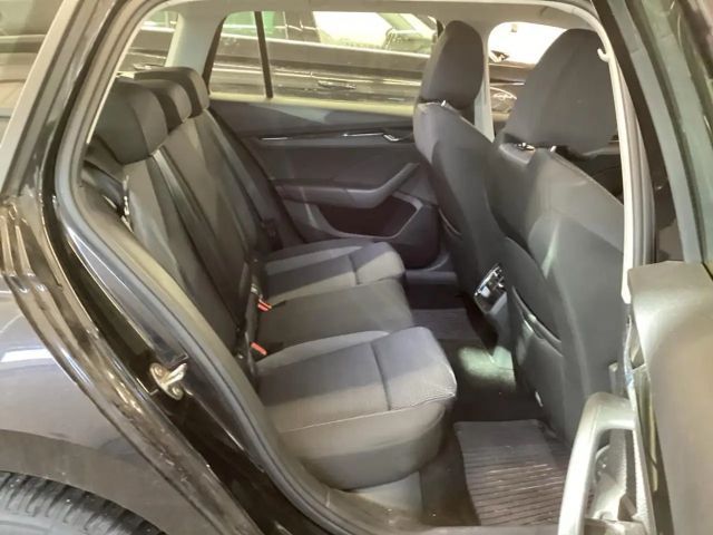 Skoda Octavia 2.0 TDI Ambition Combi