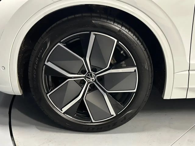 Volkswagen Touareg R-Line Style