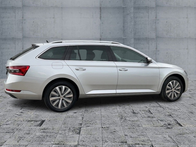 Skoda Superb 2.0 TSI Combi Style Style