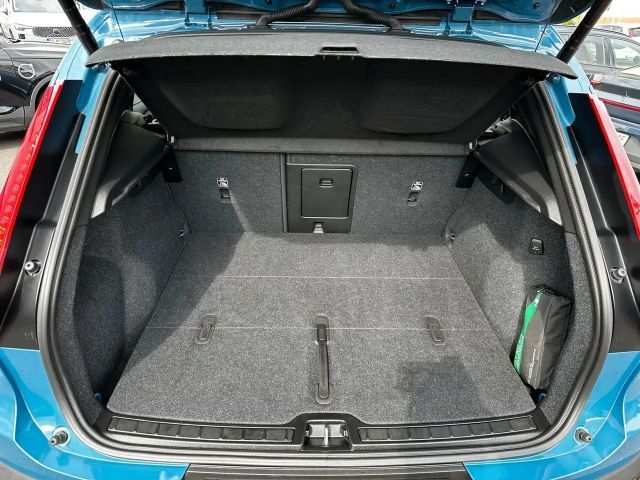 Volvo XC40 Dark Plus