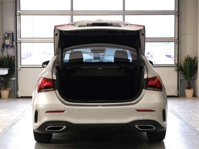 Mercedes-Benz A 200 AMG Line