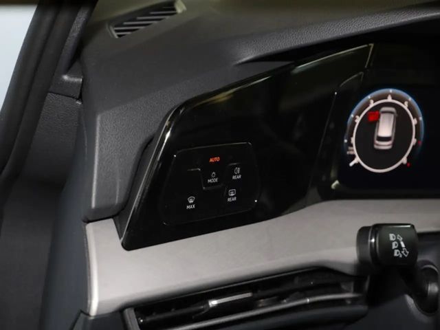 Volkswagen Golf Golf VIII Life Variant