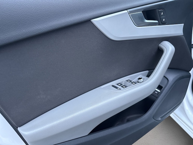 Audi A4 40 TDI Quattro S-Tronic Sedan