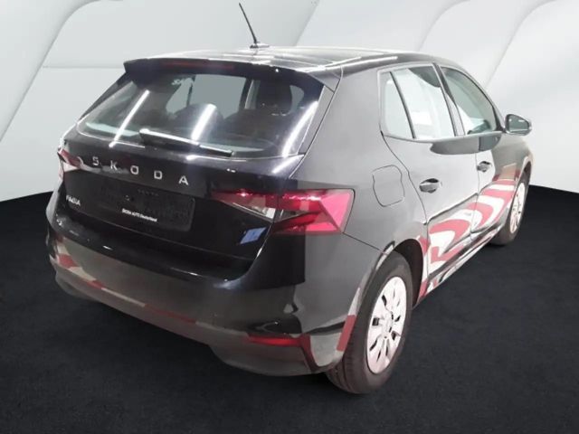 Skoda Fabia 1.0 ESSENCE KLIMA LED VIRTUAL PDC