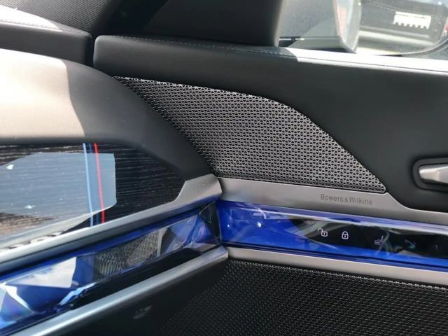 BMW 750 M-Sport Sedan xDrive