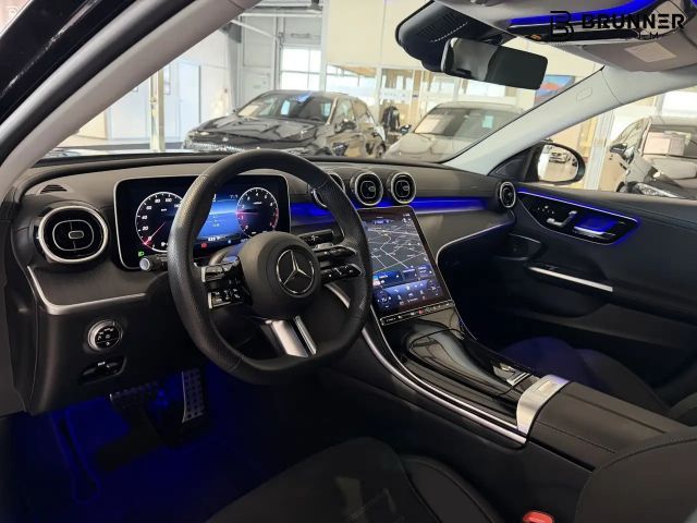 Mercedes-Benz C 200 AMG Line Sedan