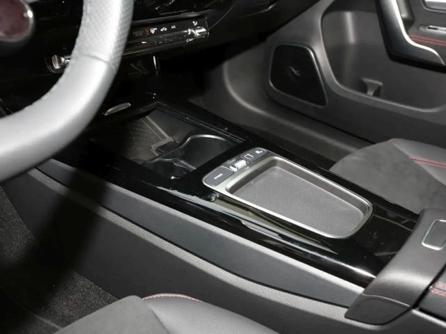 Mercedes-Benz A 35 AMG 4MATIC AMG Line