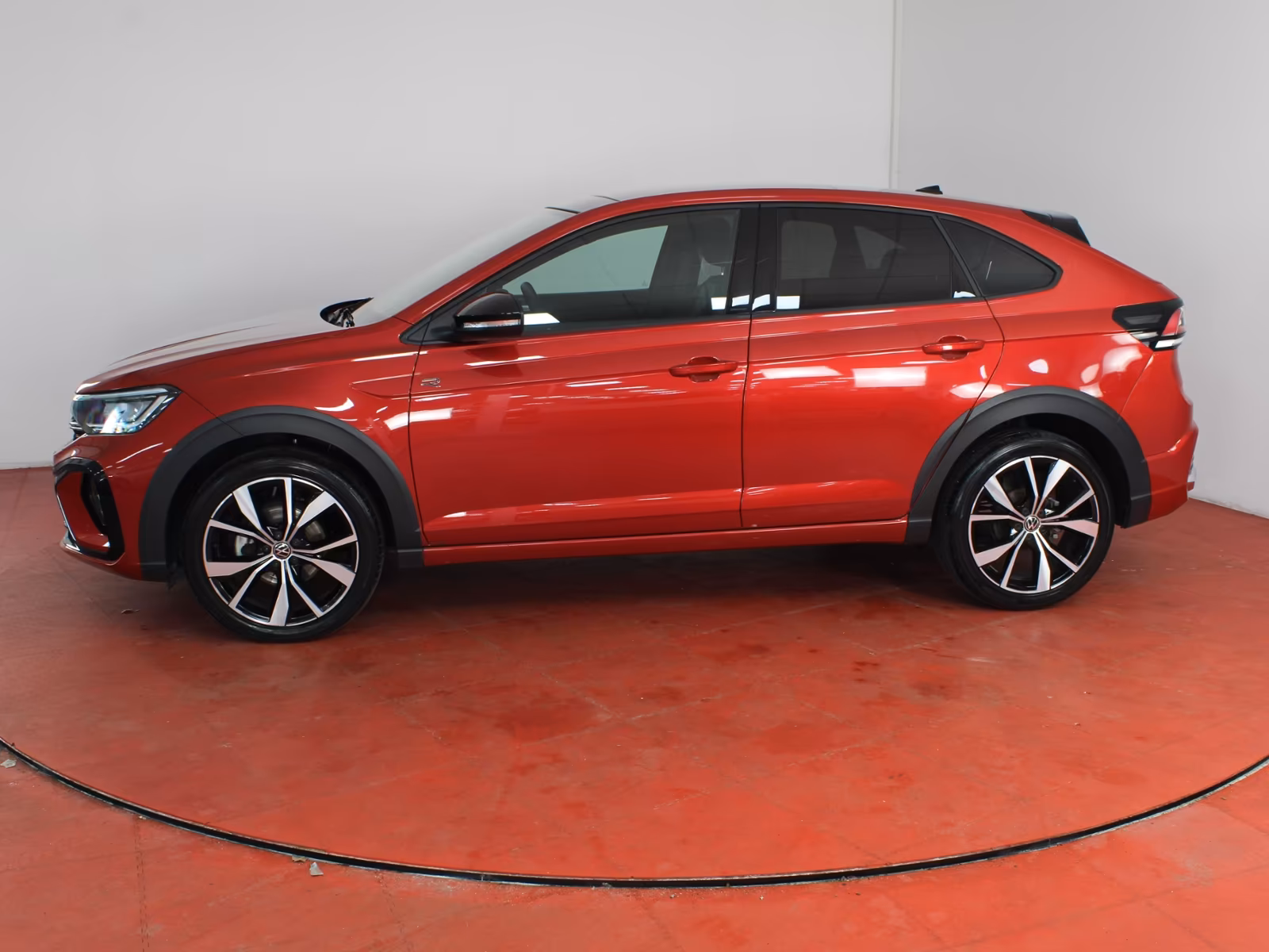 Volkswagen Taigo 1.0 TSI DSG R-Line