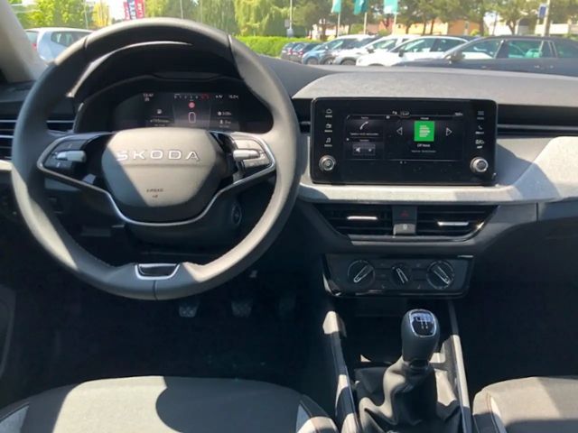 Skoda Kamiq TSI 5-Jahre Garantie LED PDC Kamera