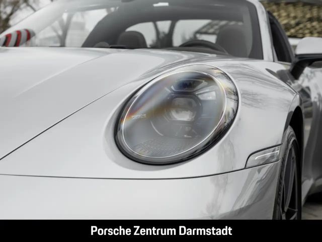 Porsche 992 4 Coupé GTS Targa