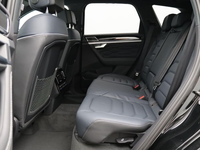 Volkswagen Touareg IQ.Drive R-Line