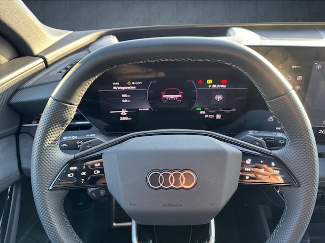 Audi Q6 e-tron Quattro