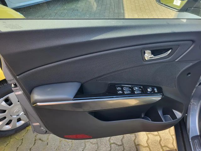 SsangYong Tivoli 1.5 T-GDI BLACKLINE+KAMERA+NAVI+ALLWETTER