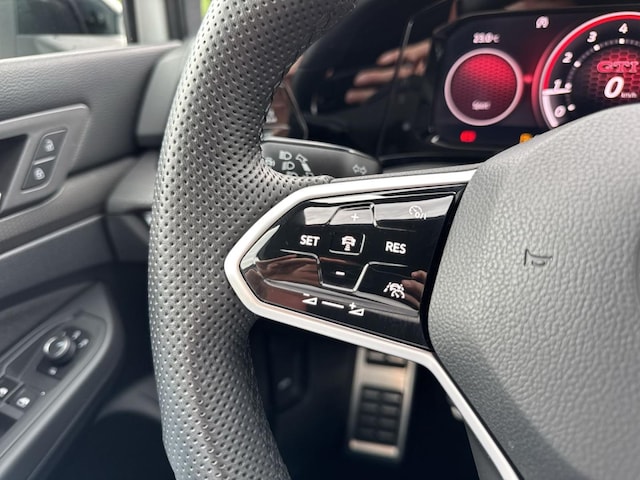 Volkswagen Golf Business GTI