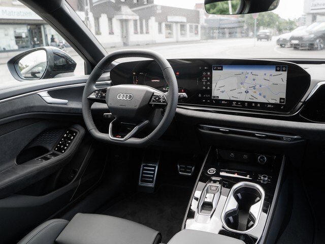 Audi A6 Avant Quattro S-Tronic