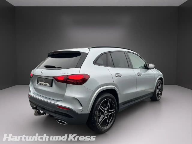 Mercedes-Benz GLA 220 4MATIC AMG Line