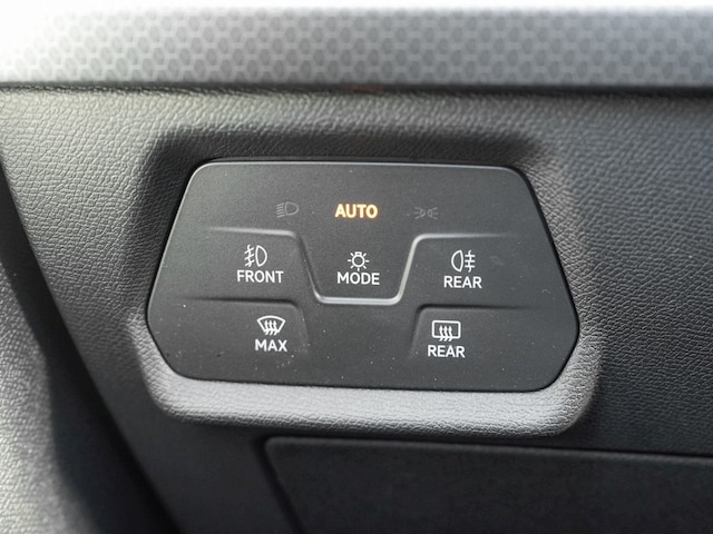 Seat Leon 2.0 TDI DSG Sportstourer Style