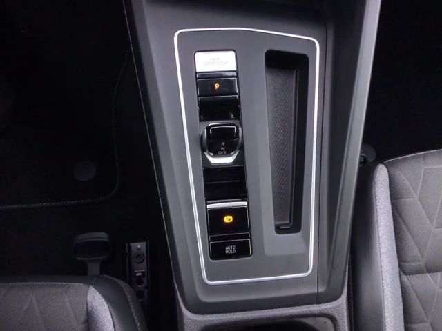 Volkswagen Golf 2.0 TDI DSG