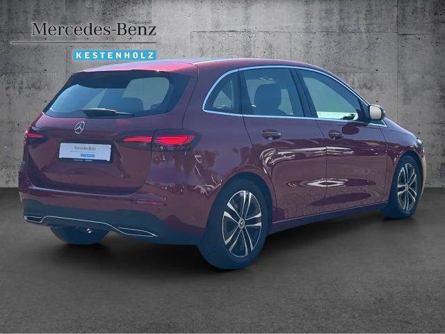 Mercedes-Benz B 220 B 220 d