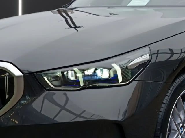 BMW i5 Sedan eDrive40