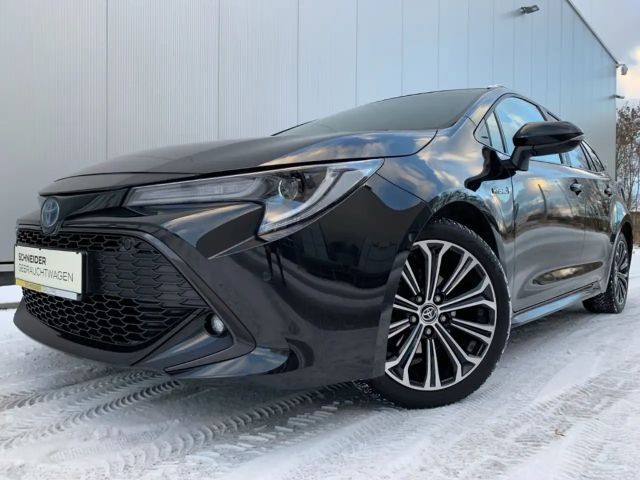 Toyota Corolla Hybride Team D