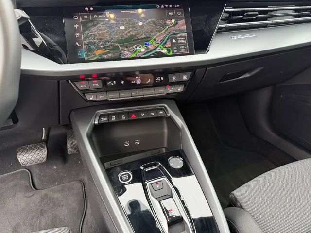 Audi A3 30 TFSI Sedan