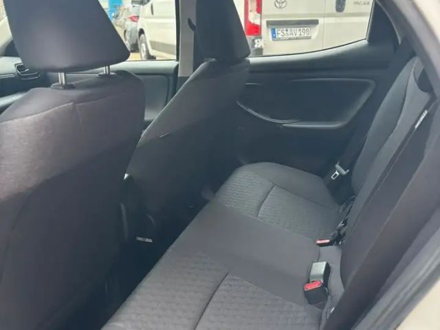 Toyota Yaris Hatchback Hybride Team D