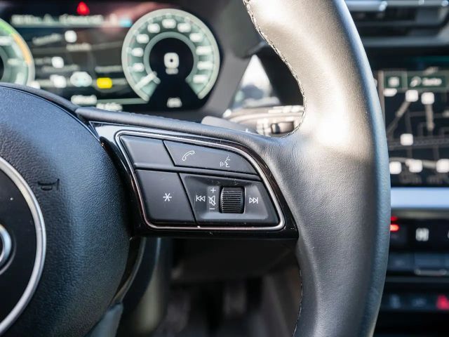 Audi A3 40 TFSI S-Tronic Sedan