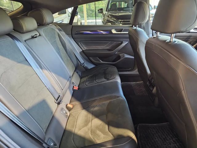 Volkswagen Arteon 4Motion R-Line