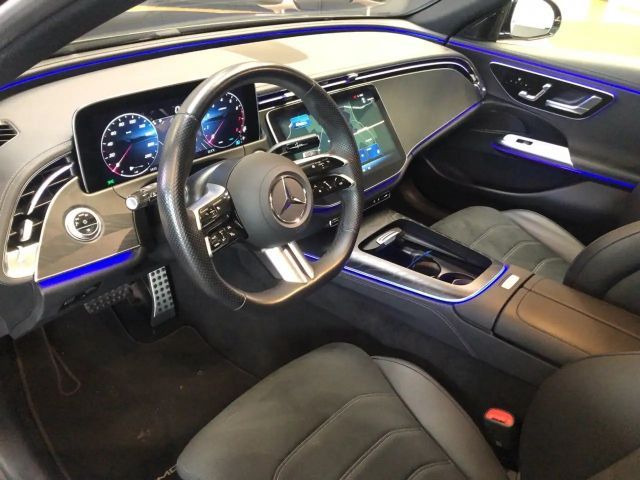 Mercedes-Benz E 200 AMG Line