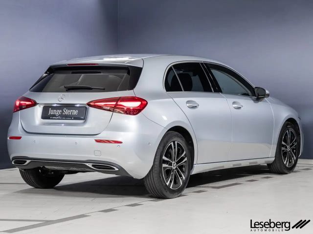 Mercedes-Benz A 180 Progressive