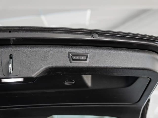 BMW 520 520d M-Sport Touring