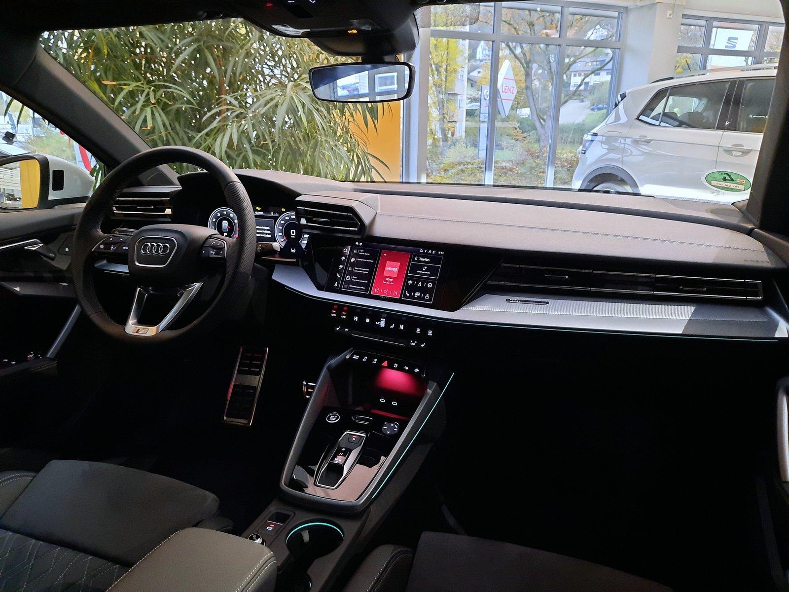 Audi A3 S-Line S-Tronic Sedan Sportback