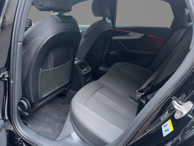 Audi A4 35 TDI S-Tronic Sedan