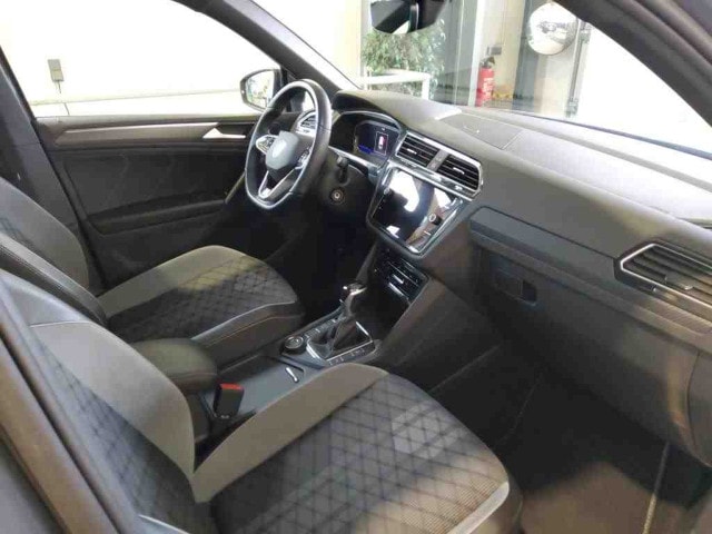 Volkswagen Tiguan 2.0 TDI DSG R-Line
