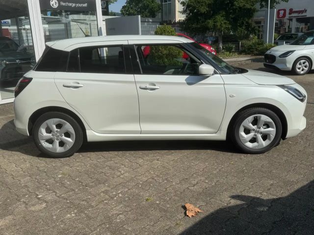Suzuki Swift Comfort Hybrid