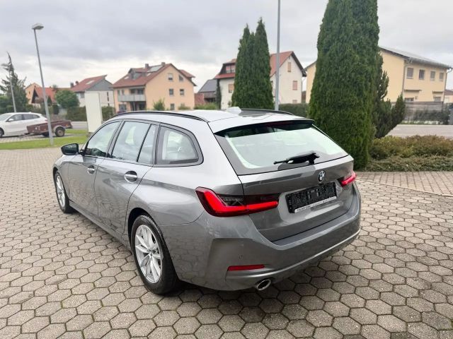 BMW 318 318d Touring